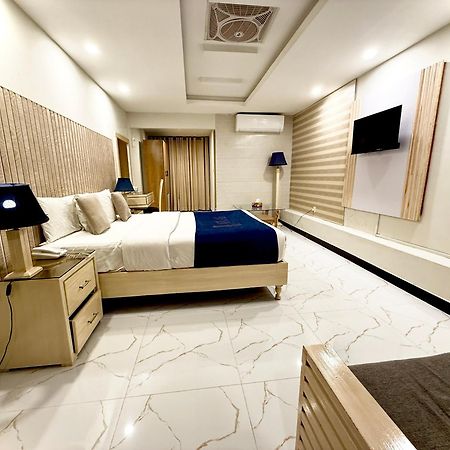 Atlas Hotel อิสลามาบัด ภายนอก รูปภาพ