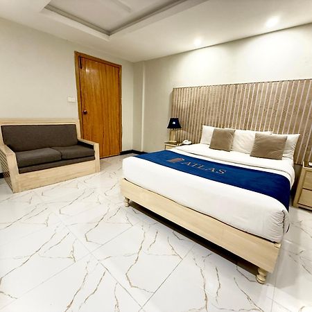 Atlas Hotel อิสลามาบัด ภายนอก รูปภาพ