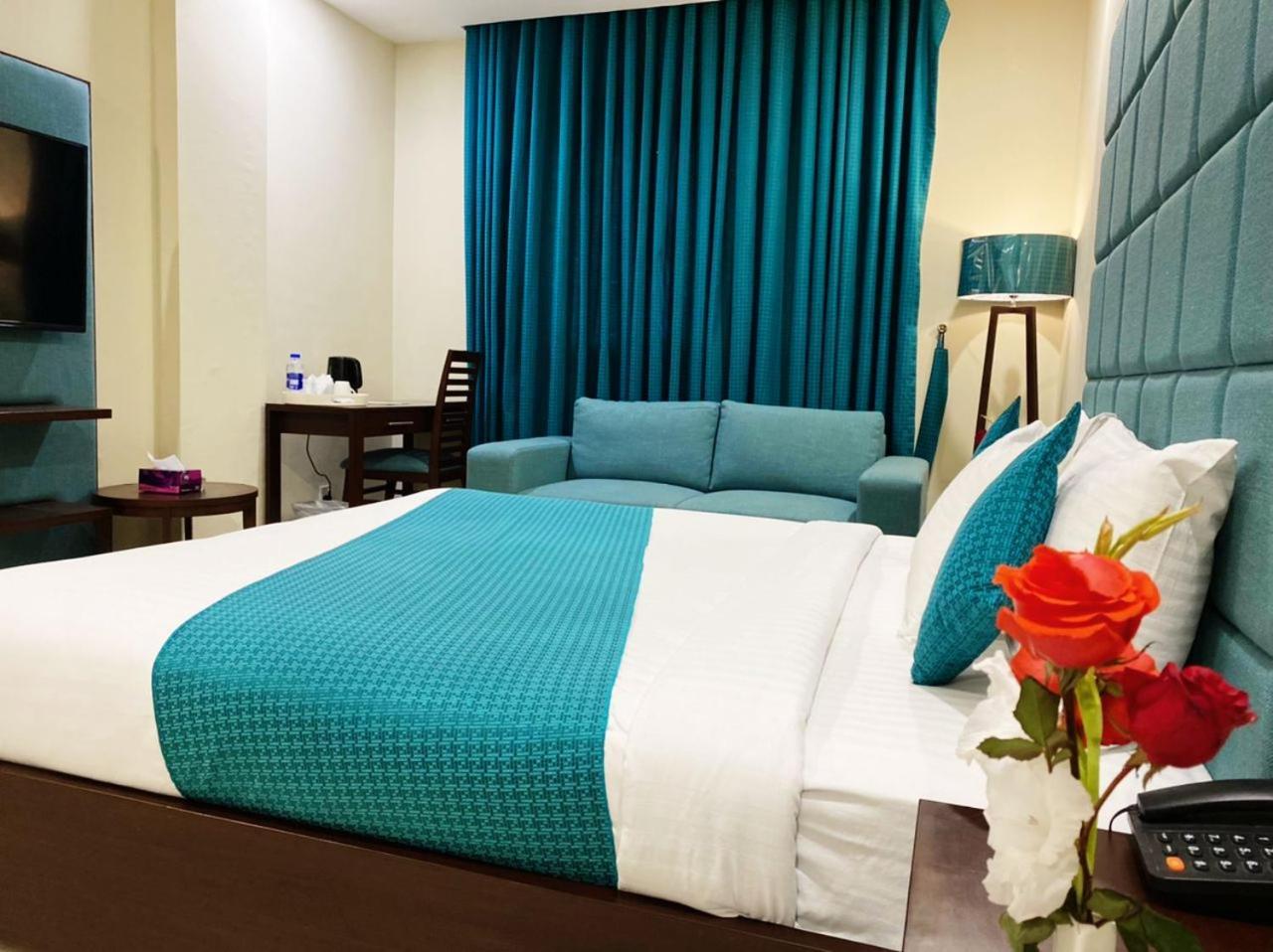 Atlas Hotel อิสลามาบัด ภายนอก รูปภาพ