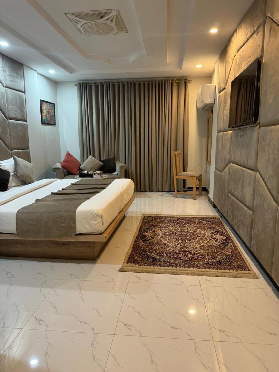 Atlas Hotel อิสลามาบัด ภายนอก รูปภาพ